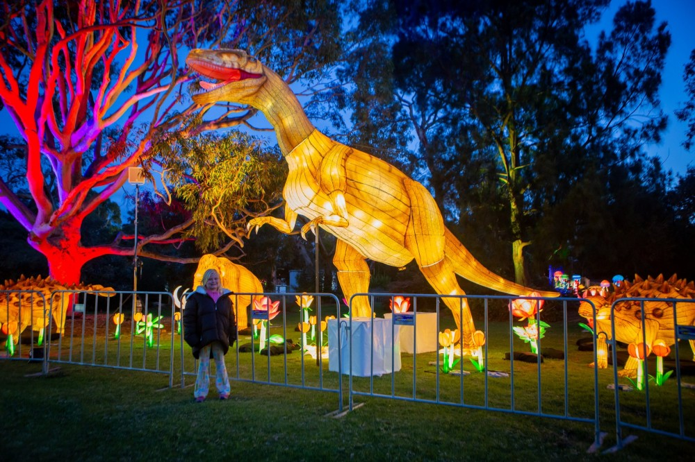 Laternu displeju evolūcija un māksla