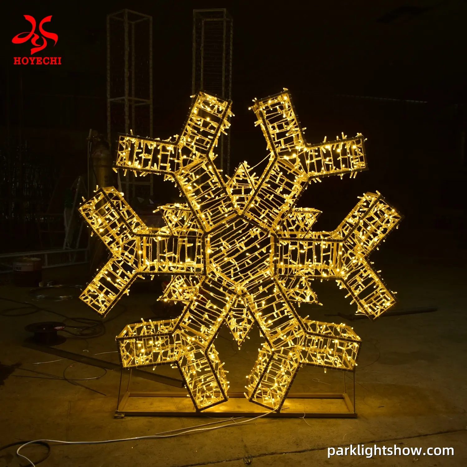 Applications of Large Snowflake Christmas Lights