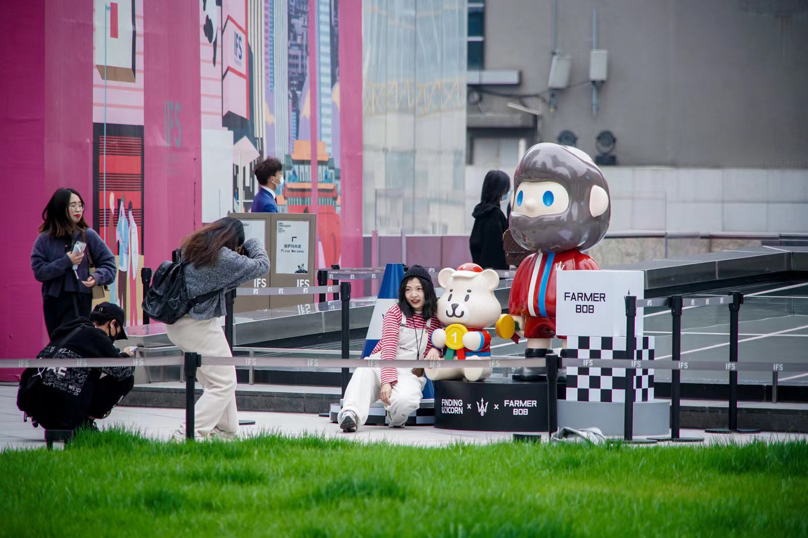 Chengdu IFS BOB× Maserati (12)