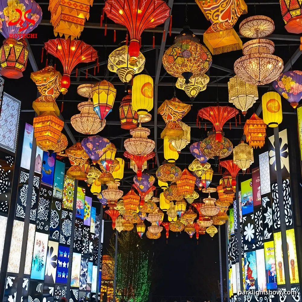 Street Lantern Trends for Commercial Zones and Open-Air Malls
