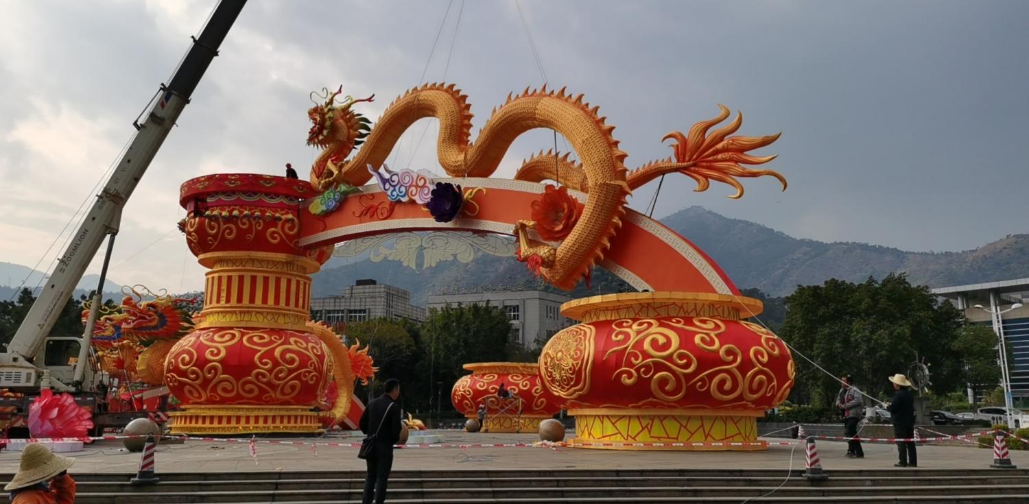 touring-lantern-show-installation-logistics